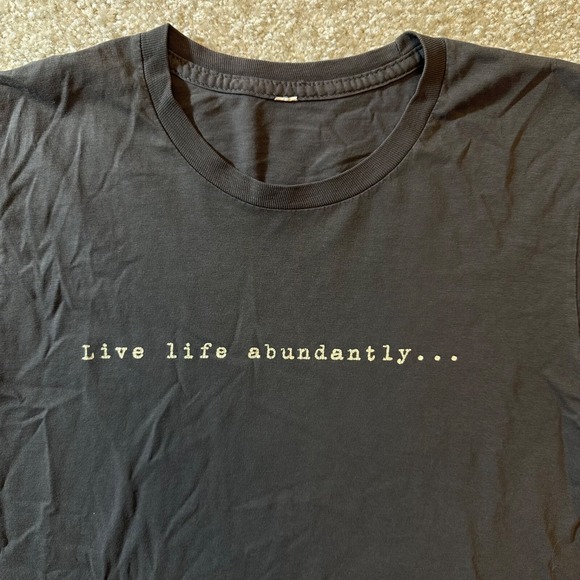 Seven Pounds Live life abundantly grey tshirt no tag 2008 size small tee - Picture 2 of 6
